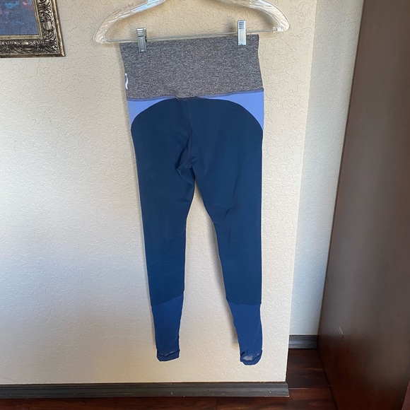 Athletic Leggings - Picture 14 of 16